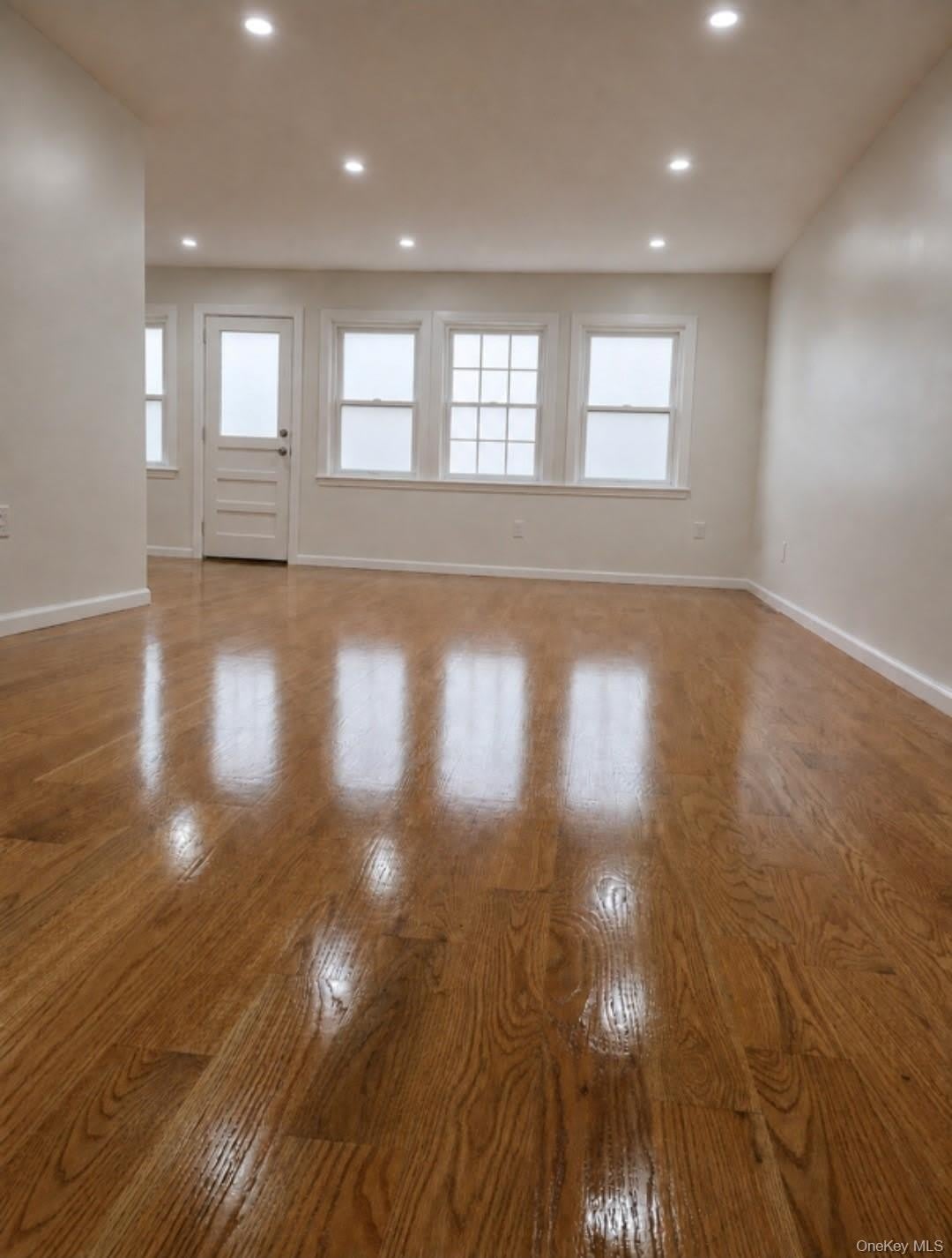 221-09 59th Avenue – photo 2