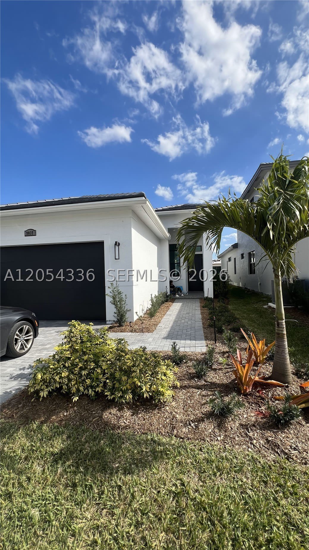 9037 SW Vetta Way – photo 1