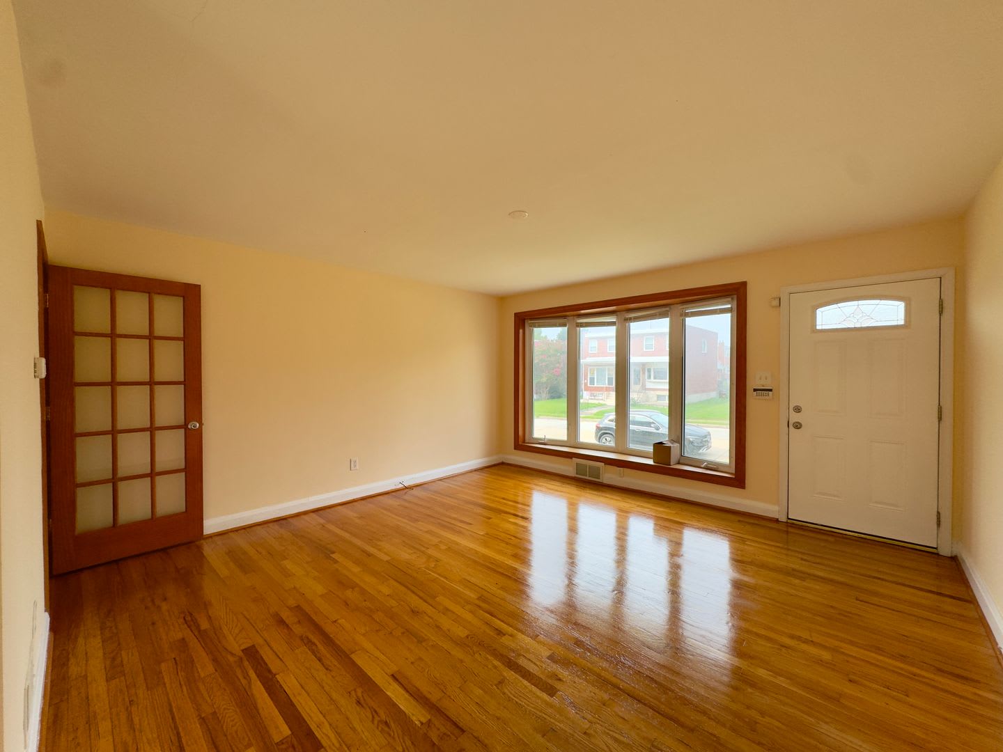 Charming 3BD/1BA Townhome in Violetville, MD! – photo 2