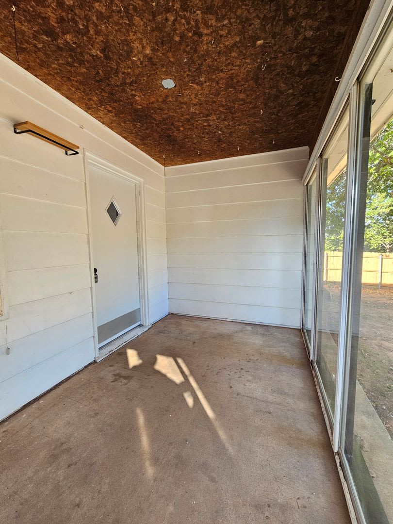 3 Bed 1 Bath In Purcell Avail Nowl – photo 2