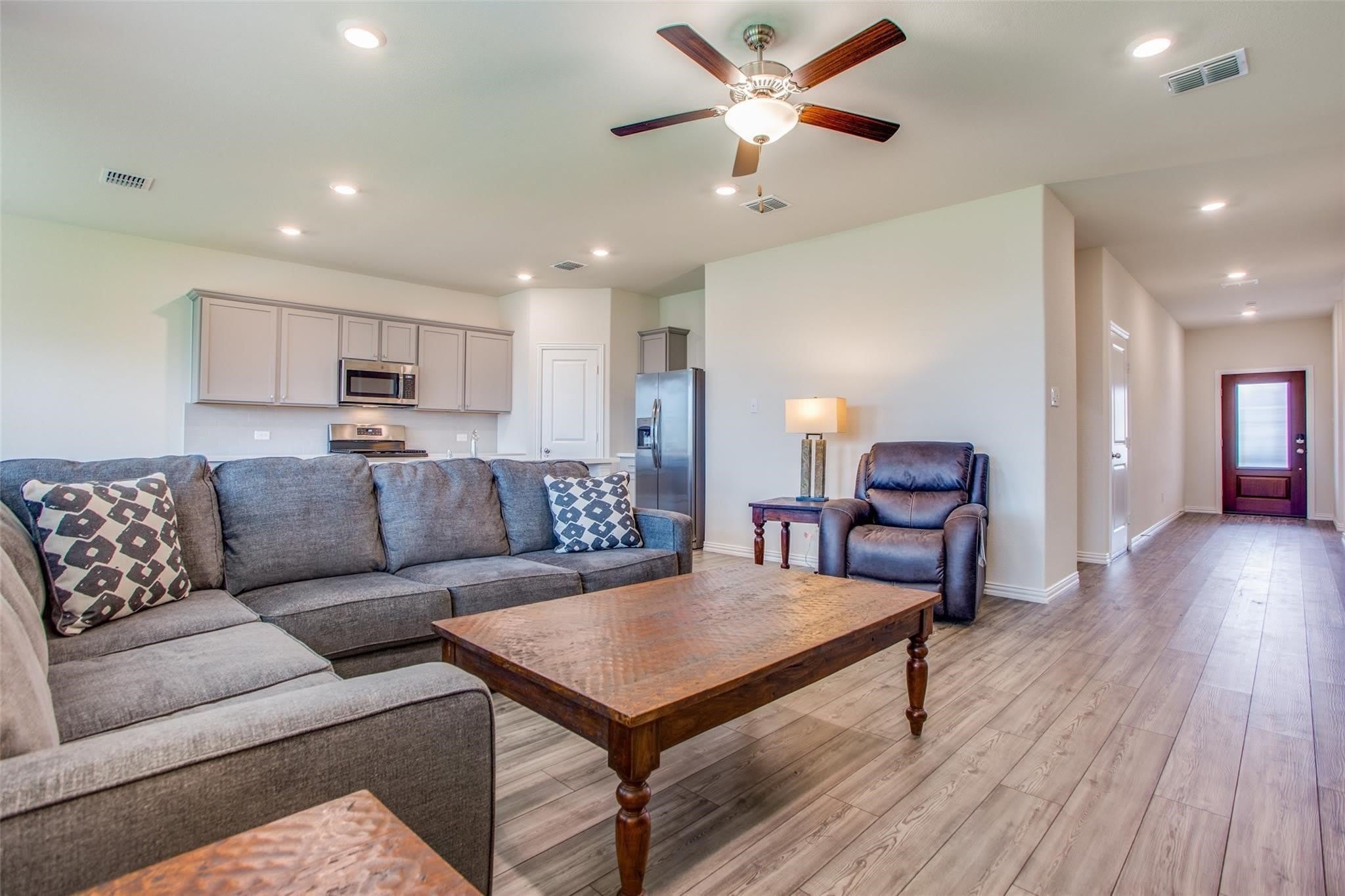 113 Hayes Drive – photo 4