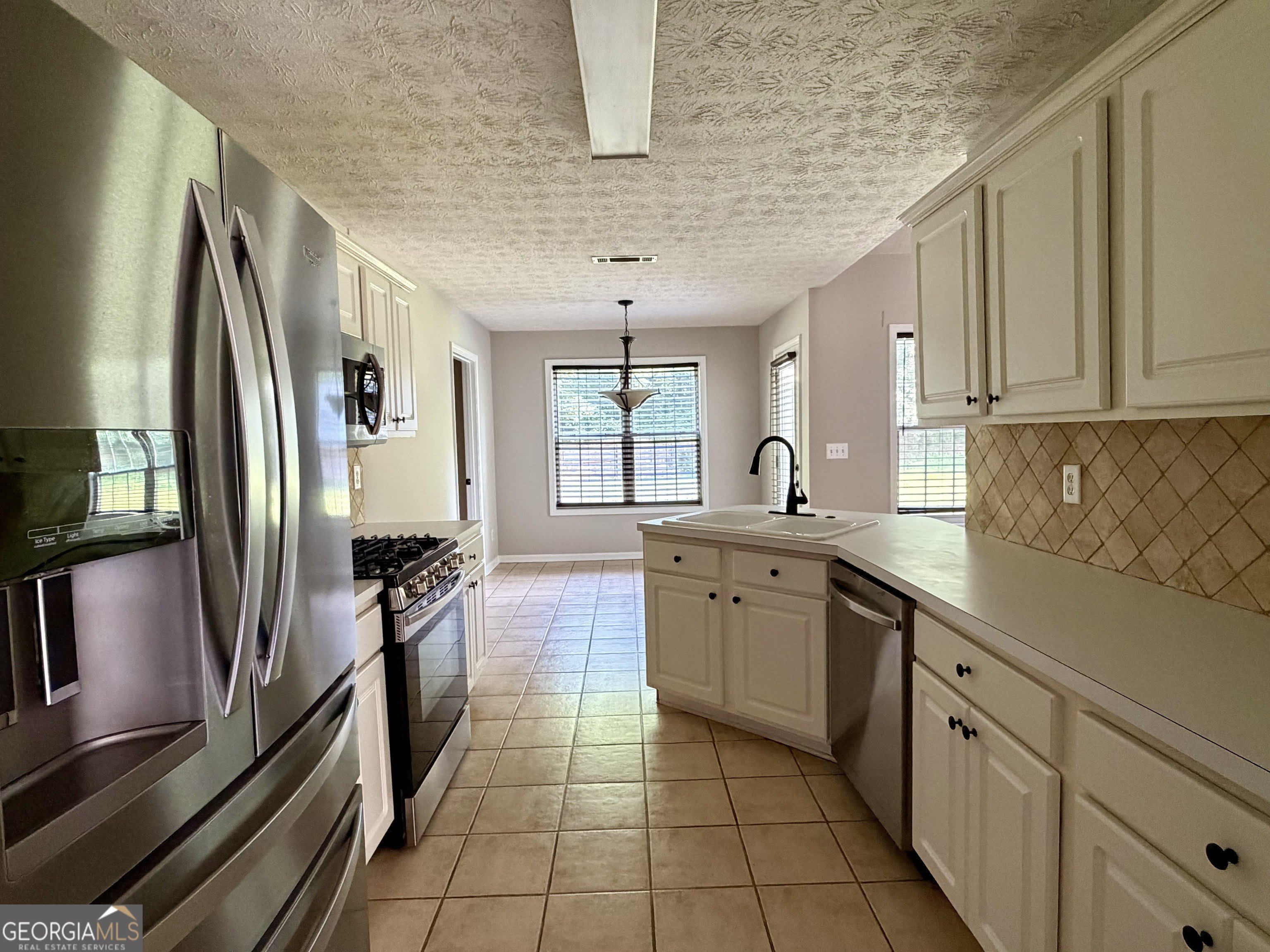 6130 Devonshire Drive – photo 3