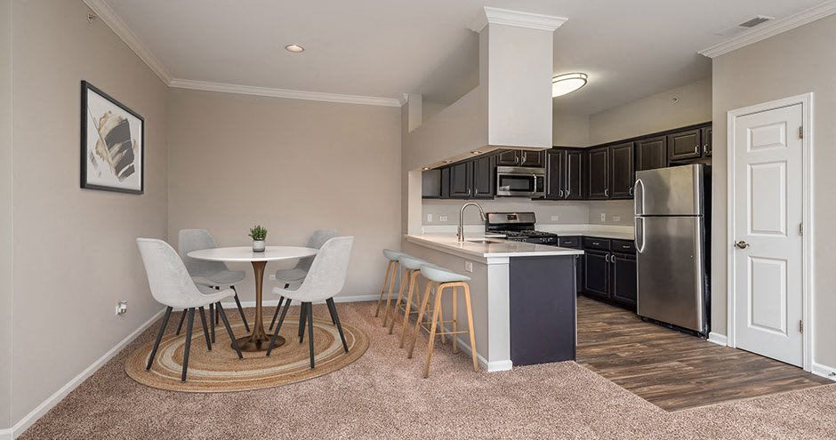 Glenmuir Of Naperville – photo 1
