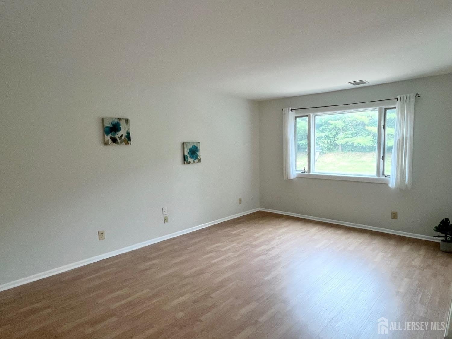 2217 Sayre Drive – photo 5