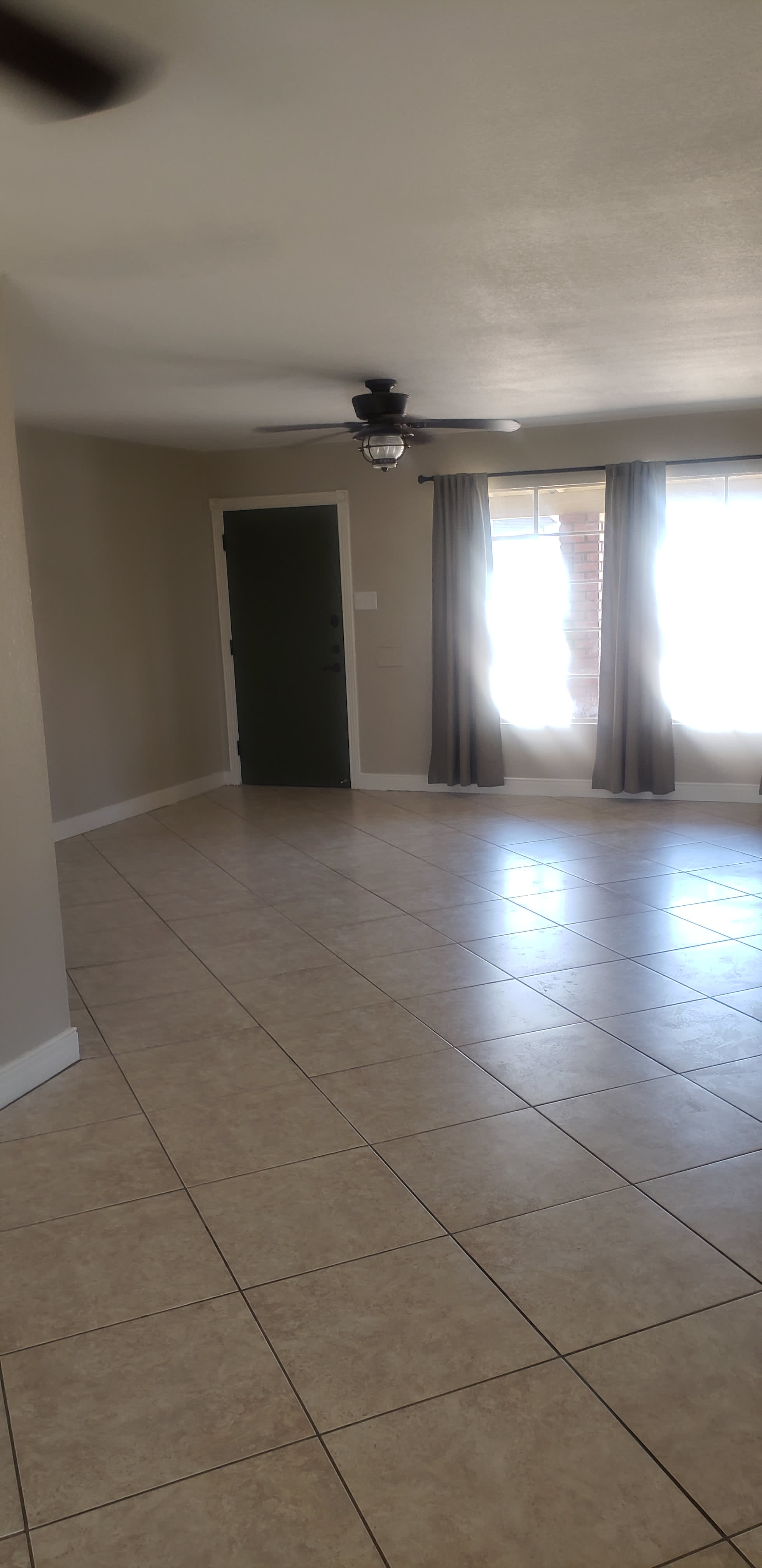 4032 N 81st St – photo 2