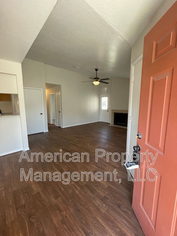 13129 E 44th St – photo 3