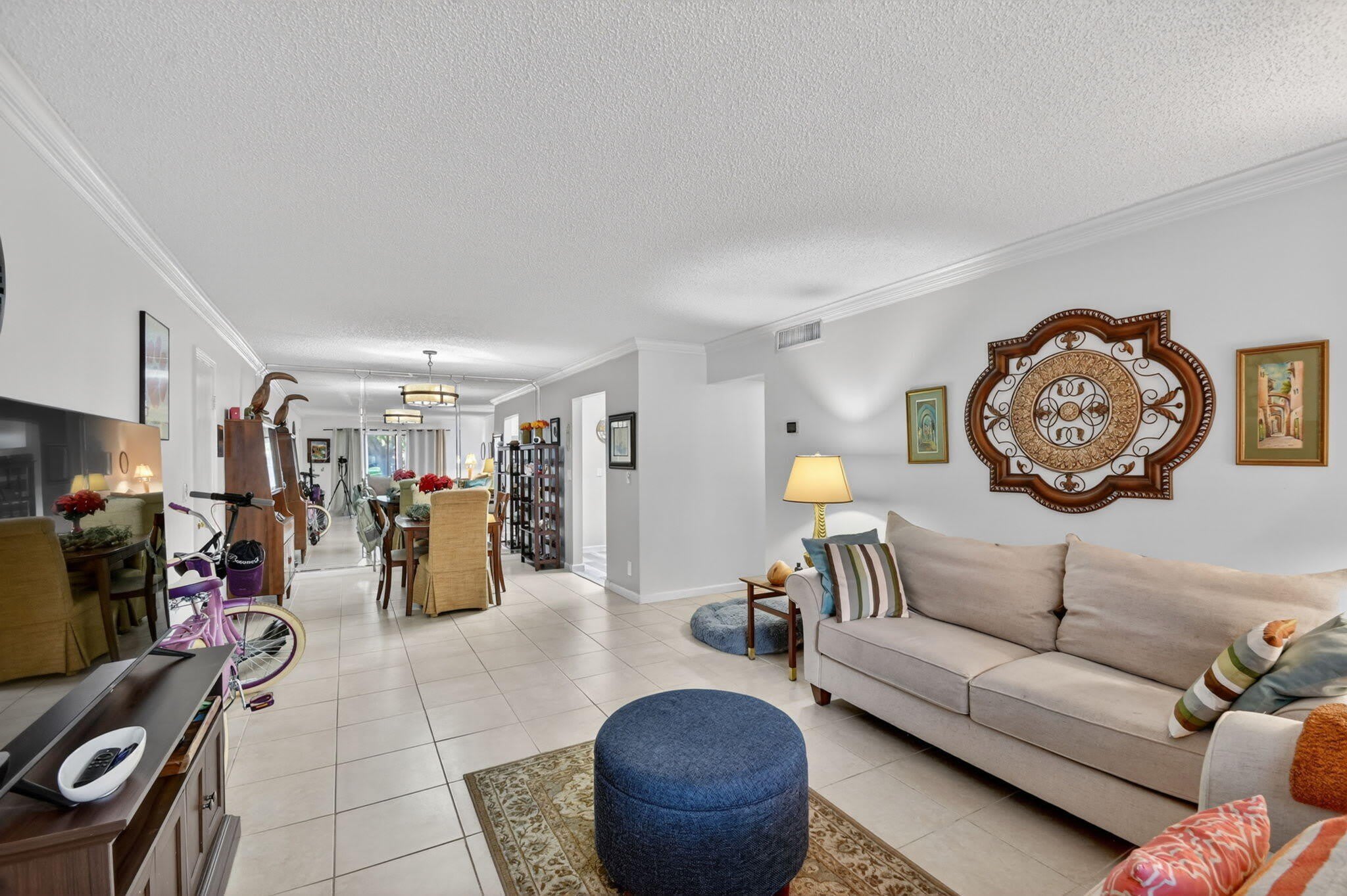9810 Pineapple Tree Drive – photo 1
