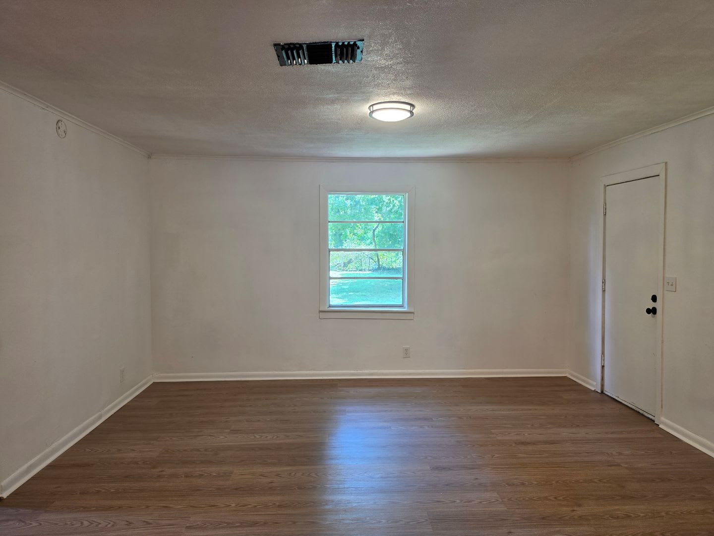 245 W 71St Street – photo 4