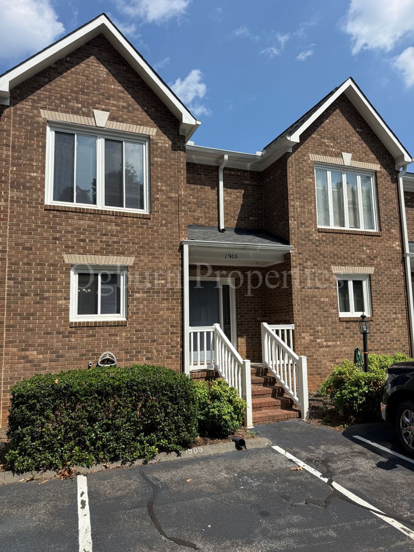 1905 Winding Ridge Ct-2BR/2.5BA-Moss Brook Falls Townhouse!!! – photo 1