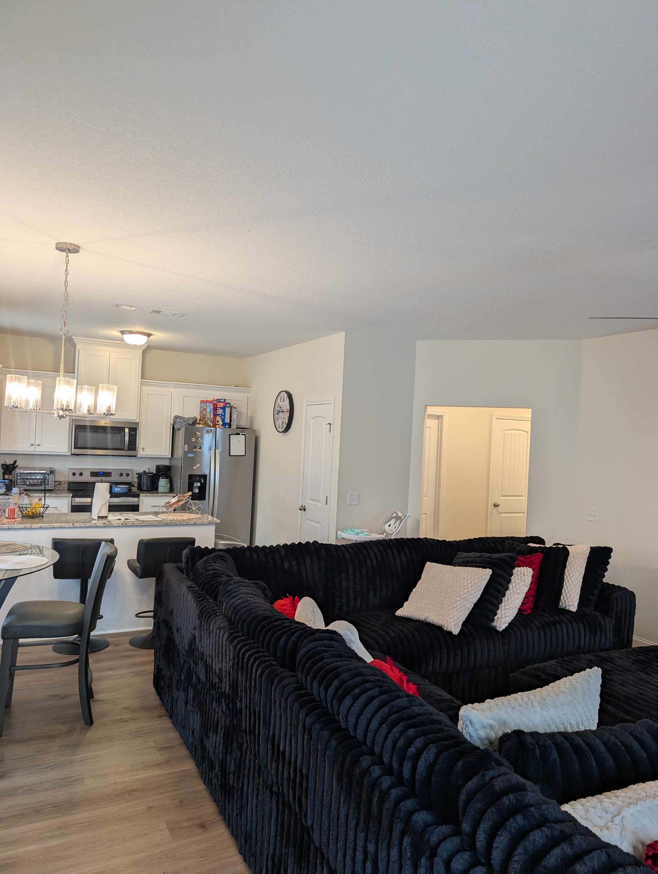 384 Hardman Road – photo 2