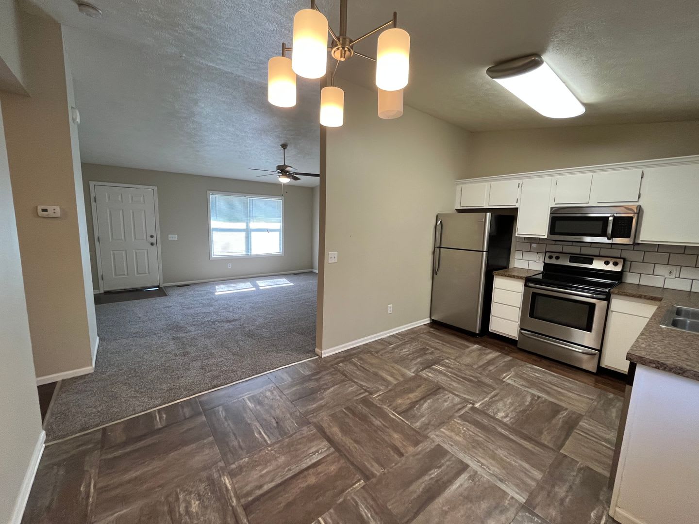 4 Bedroom 2 bath Ranch Home, with two stall garage, finished basement, in NW Lincoln. – photo 1