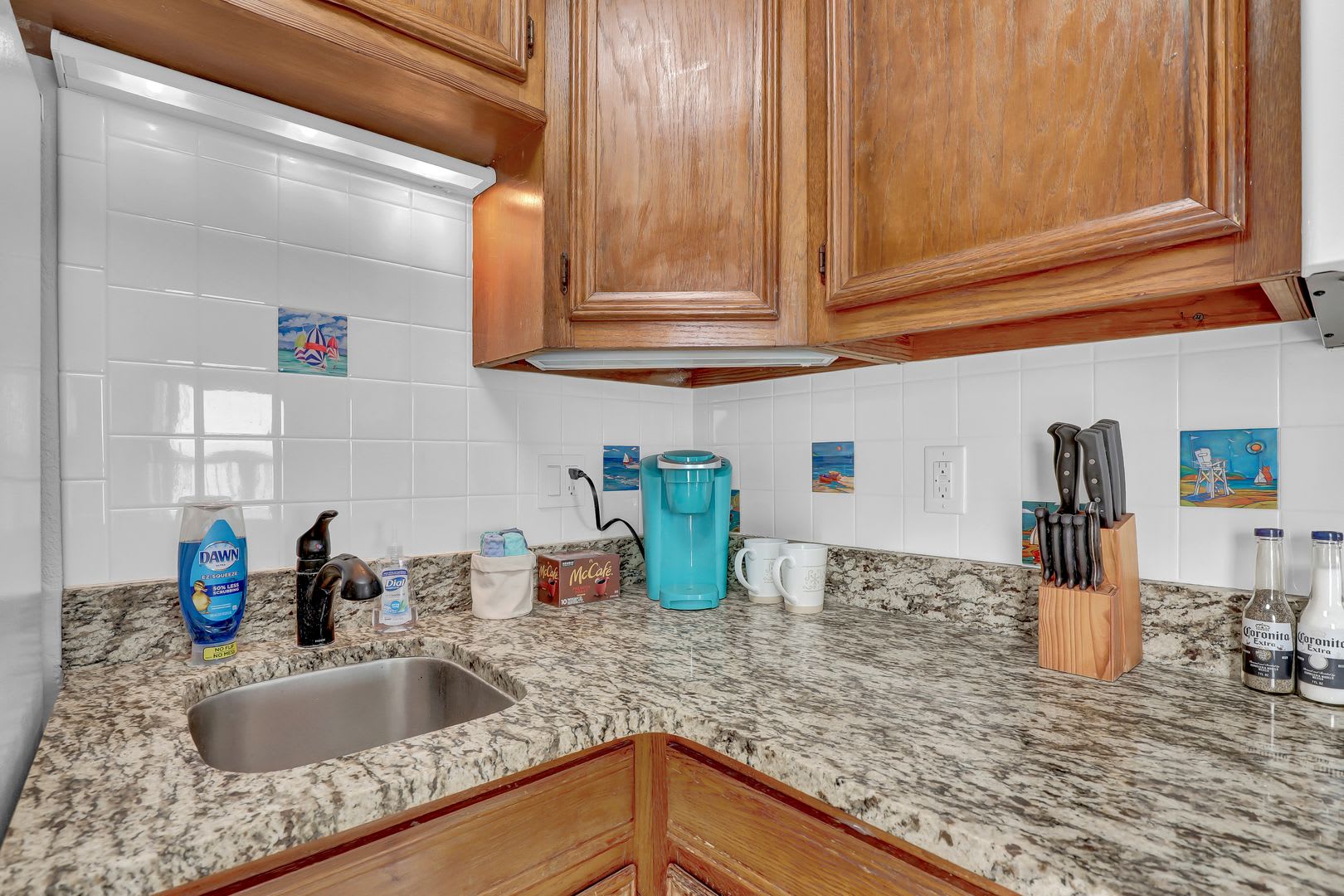Captain's Quarters – Oceanfront Condo – photo 5