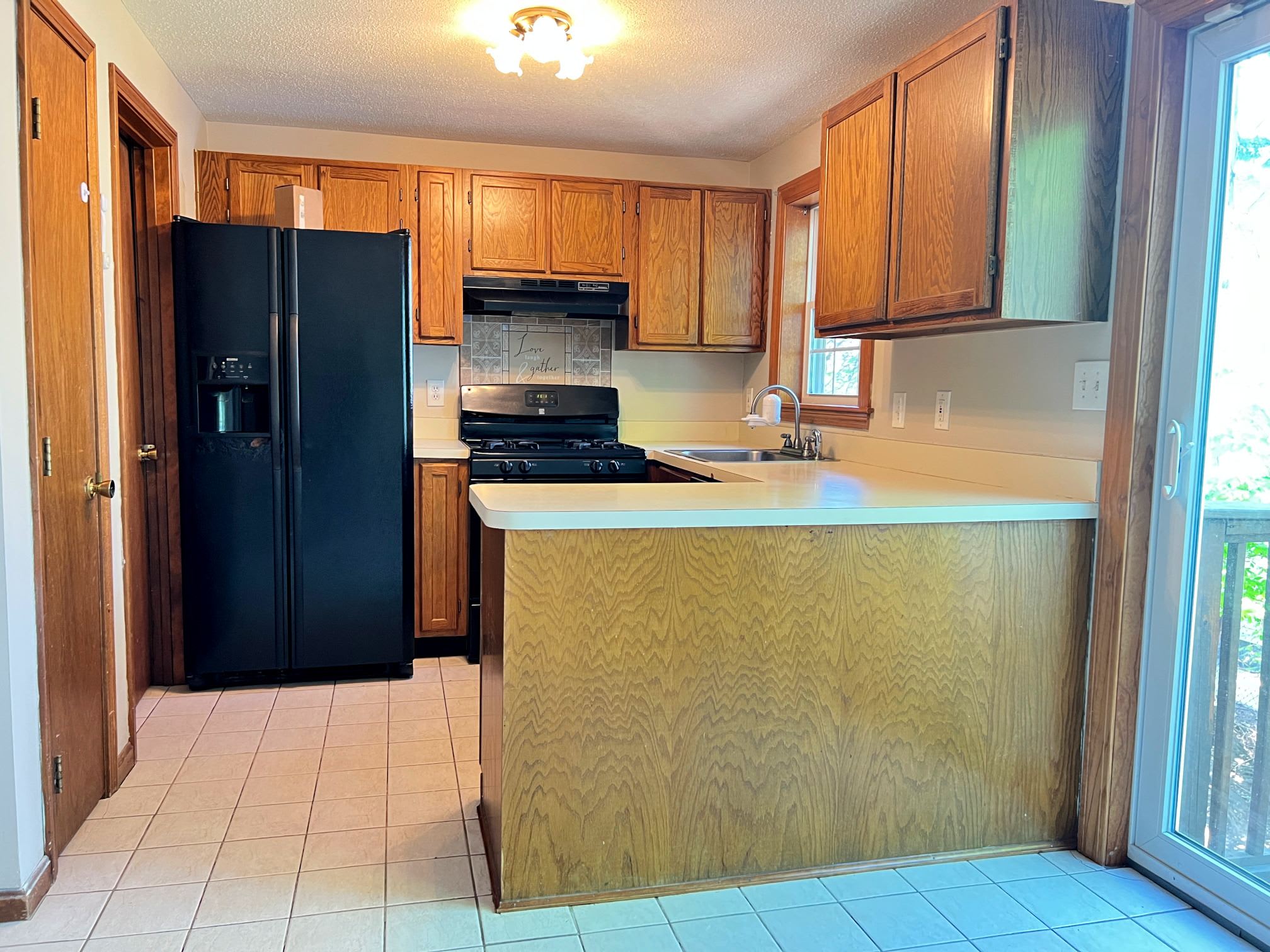 80 Smith St – photo 2