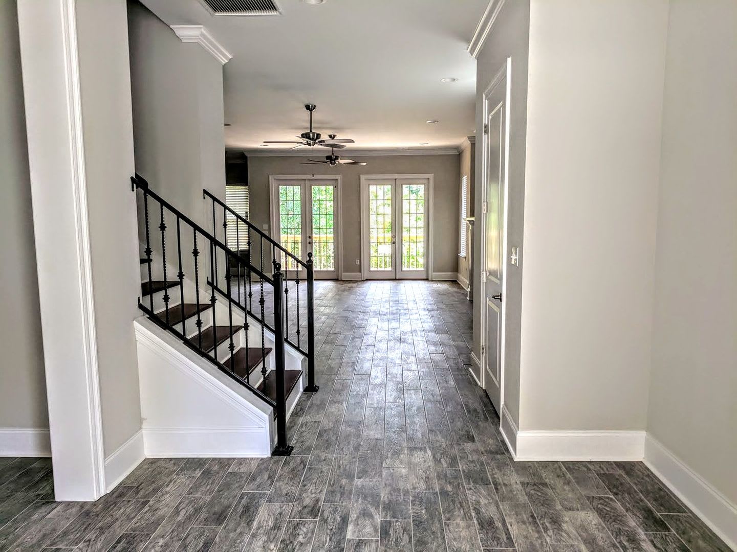 An amazing Townhouse for people who like big open space down Bedroom 4 Bathroom 3.5 – photo 4