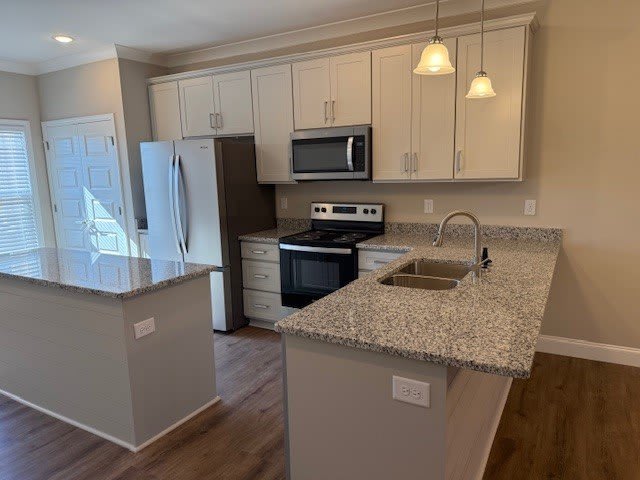 102 Riggins Lane – photo 4