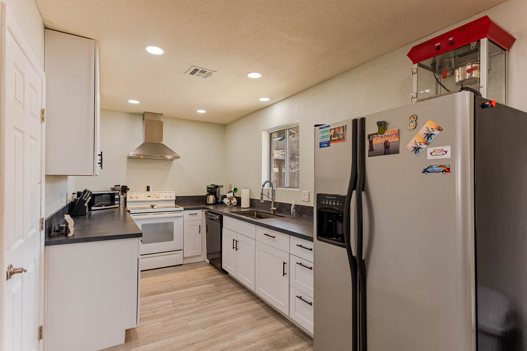 2312 Warbler Ln – photo 3