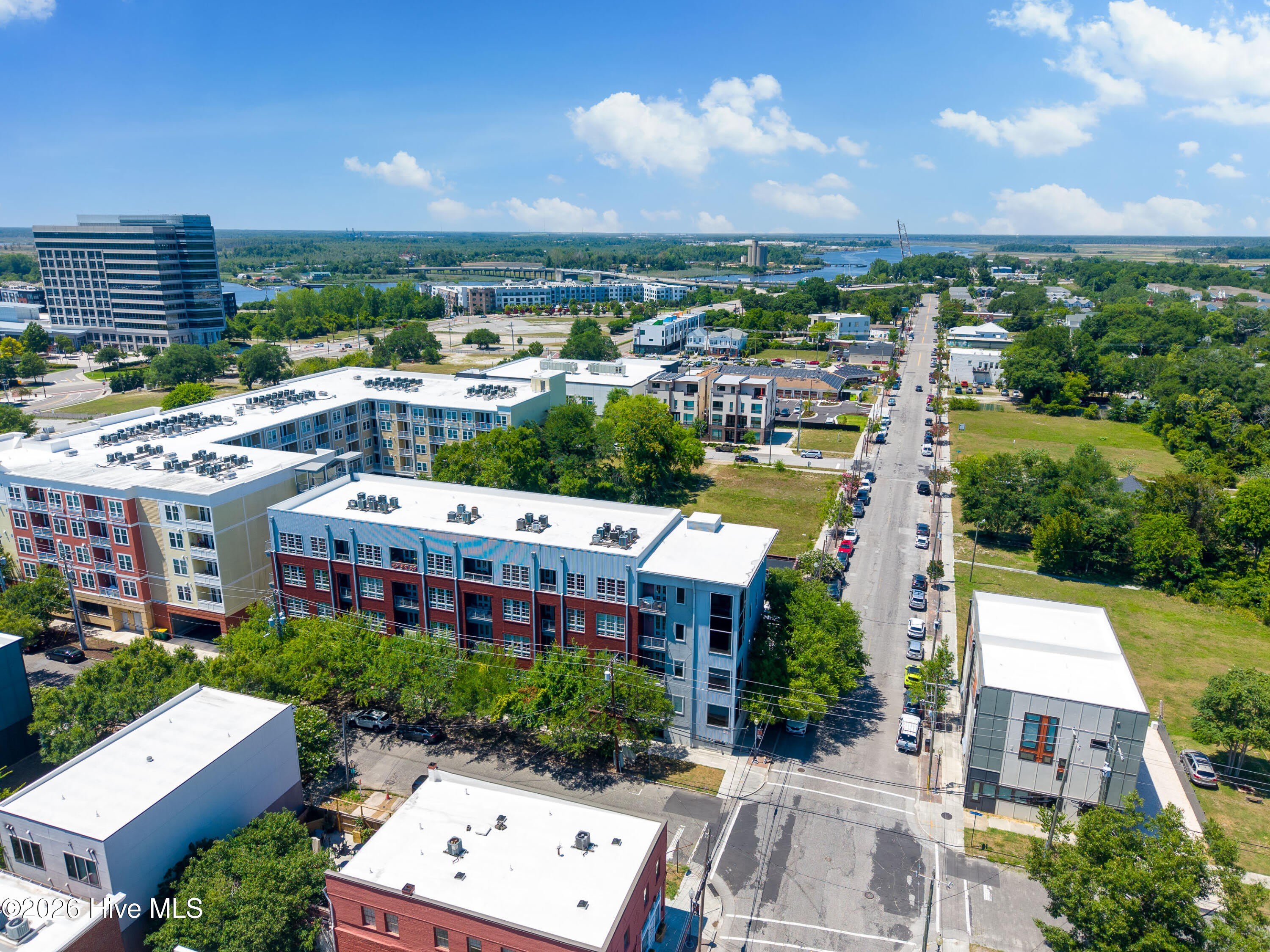 801 N 4th Street – photo 2