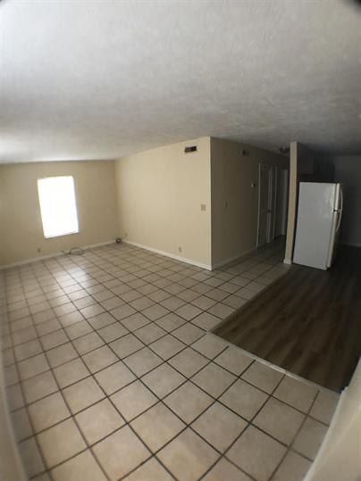 6809 Adrian Road – photo 2