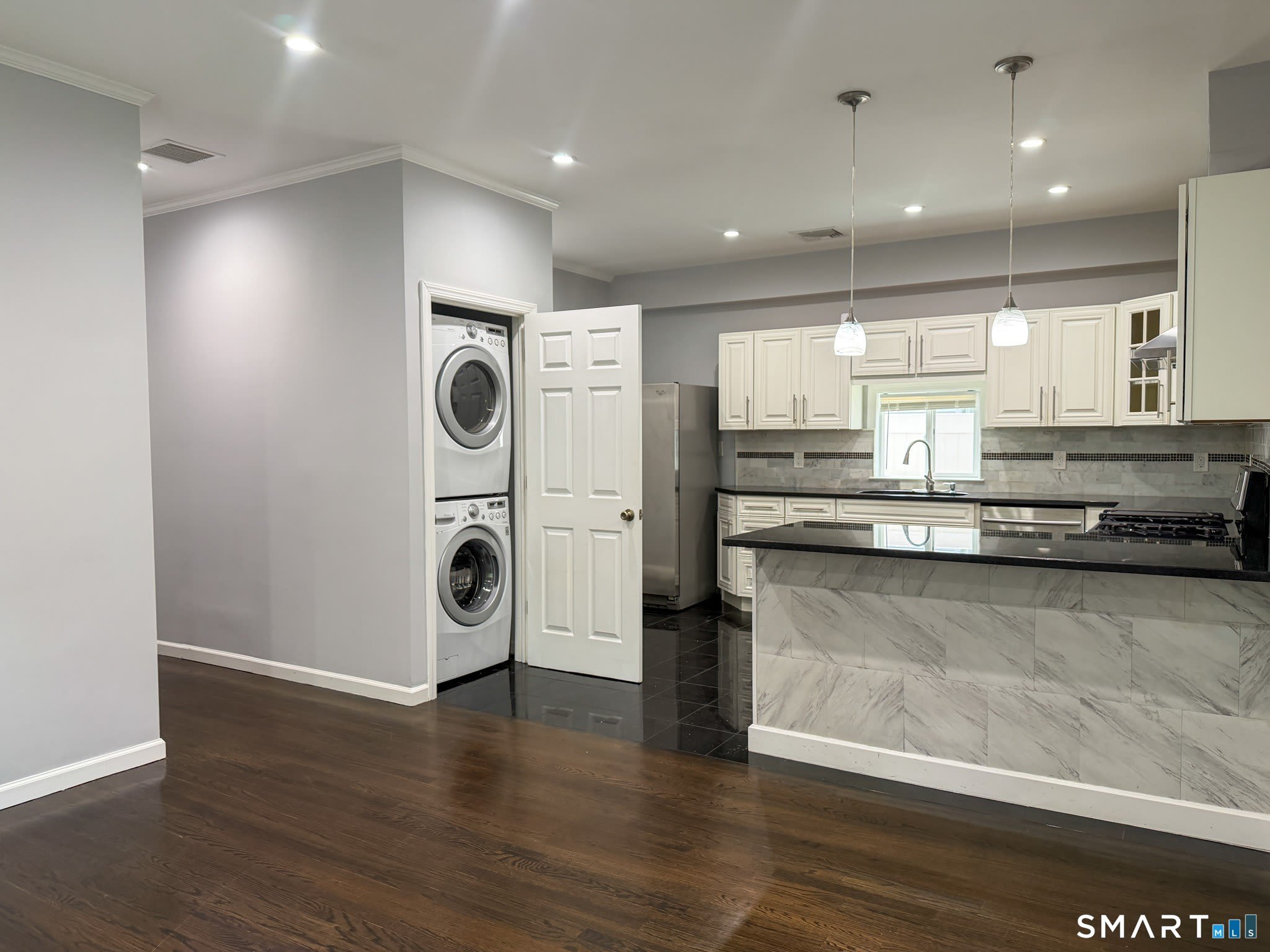 4 Newfield Street – photo 5