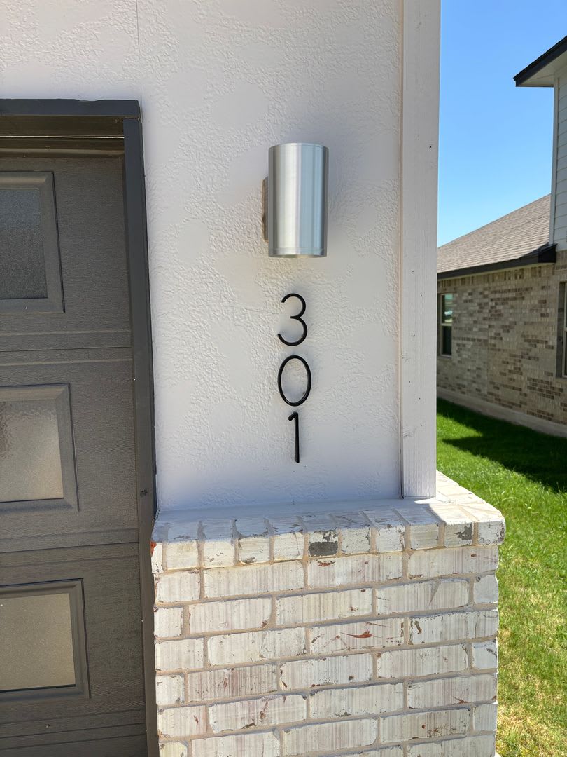 4 Bedroom 2.5 Bathroom Georgetown Home: Tres Tierras Subdivision – photo 4