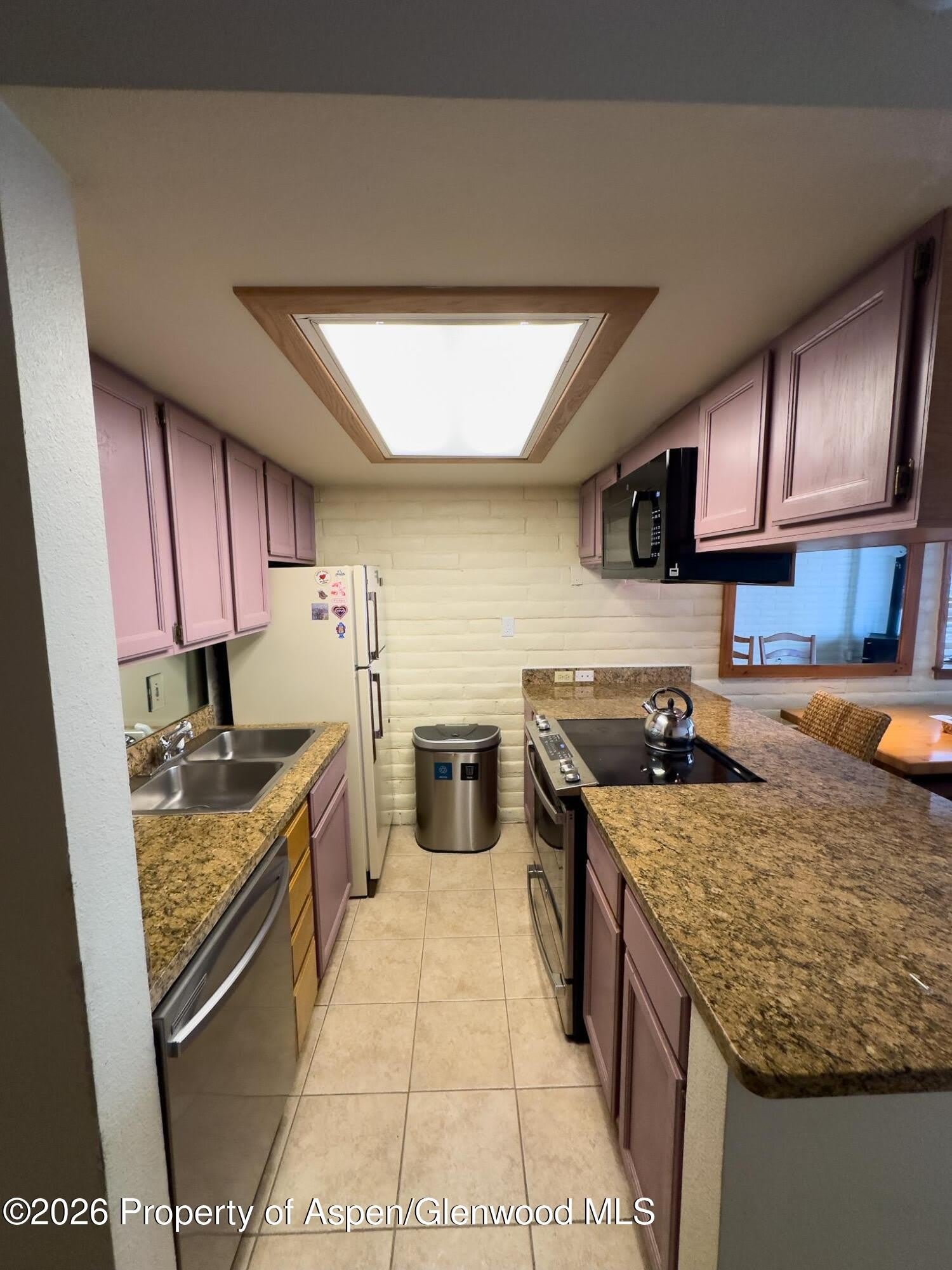 212 Vine Street – photo 2