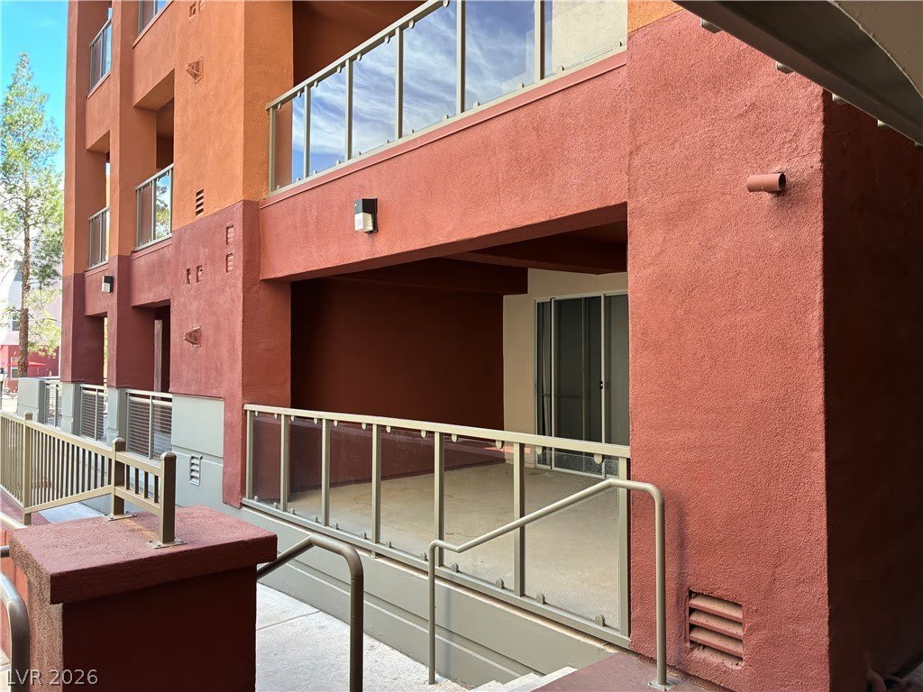 43 E Agate Avenue – photo 1