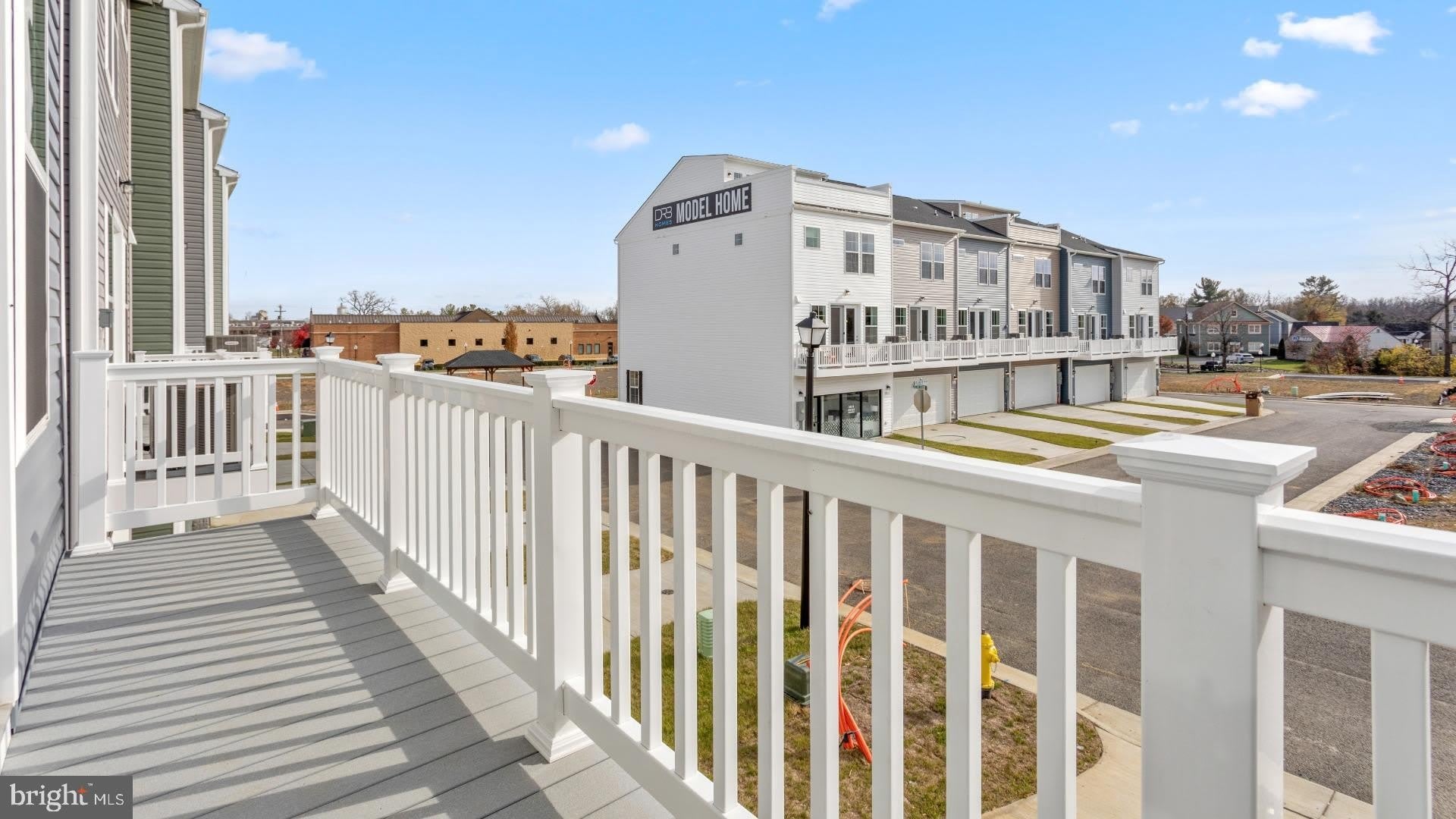 610 Hemsworth Lane – photo 2