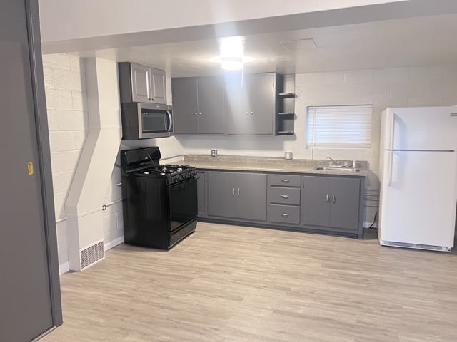313 Cottage Court1/2 #9 – photo 4