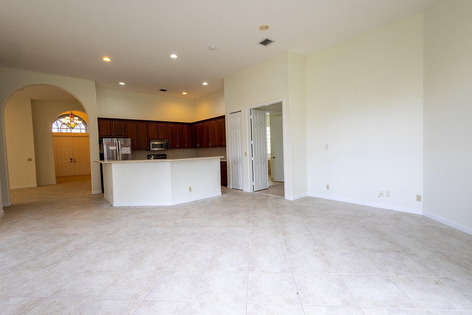 6428 Garden Court – photo 4