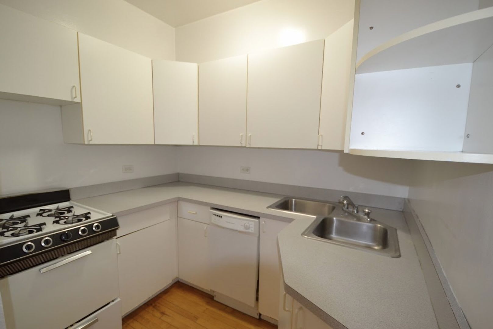 4406 N Rockwell St Unit 3 Apt – photo 5