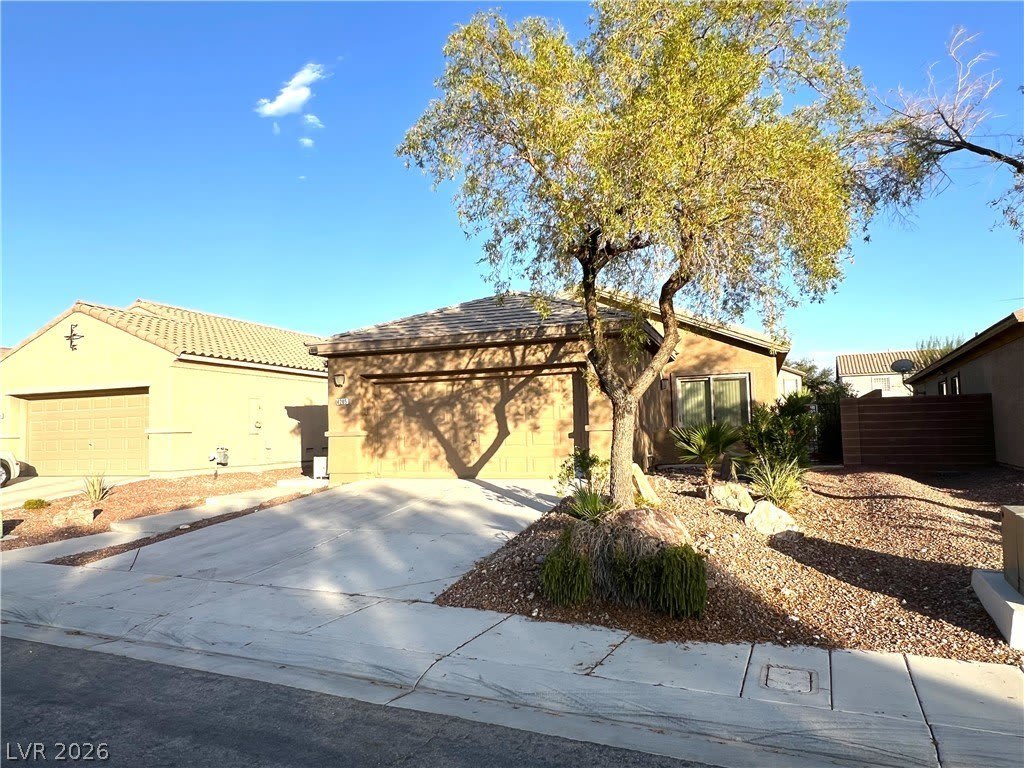 4205 Gliding Gulls Avenue – photo 2