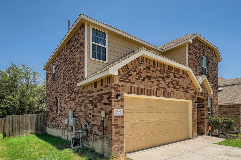 13927 Laurel Branch – photo 2