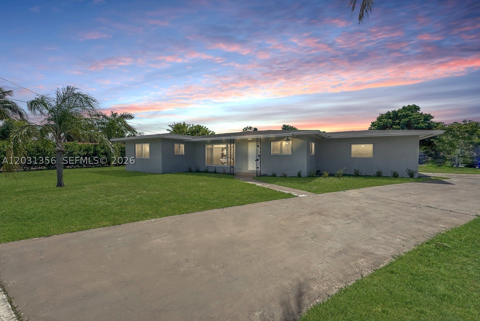 231 NE 16th Ave – photo 3
