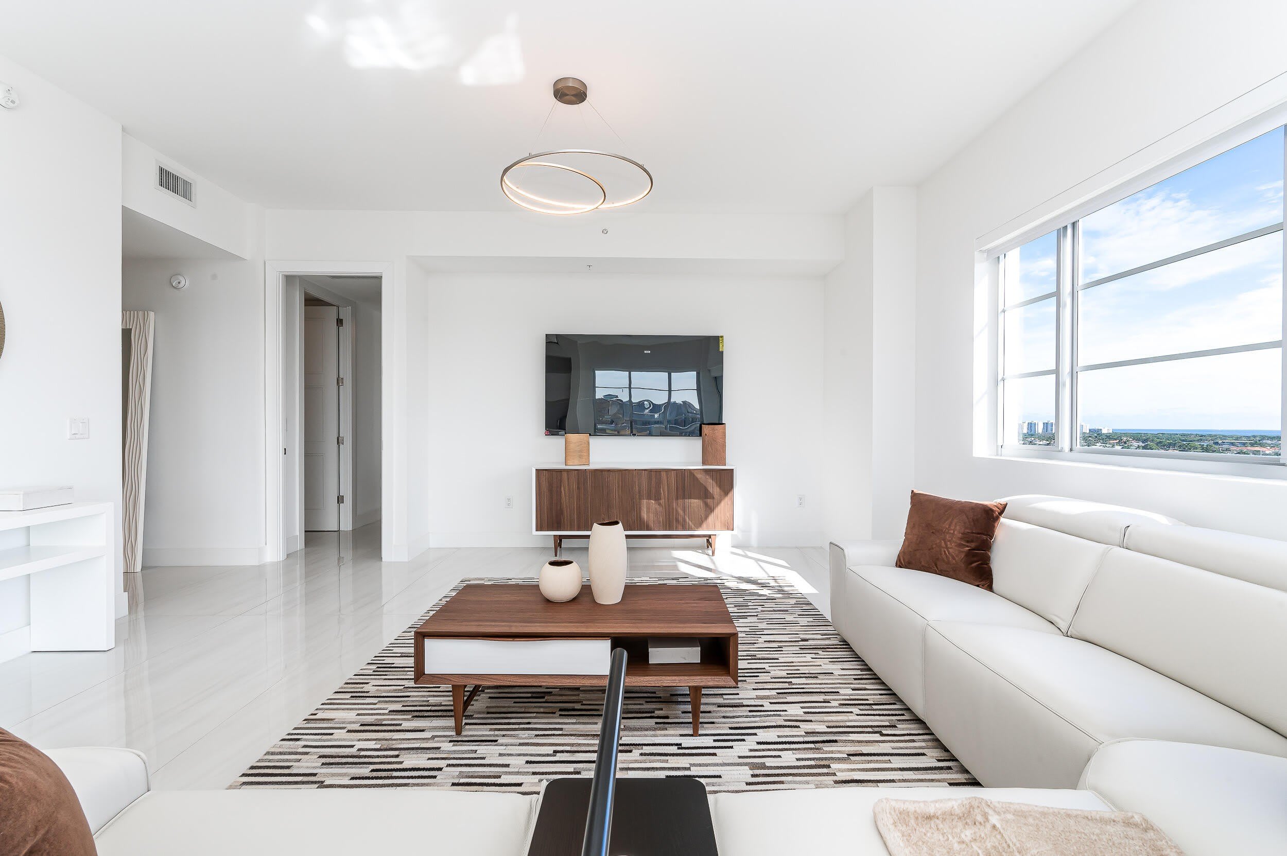 155 E Boca Raton Road – photo 4