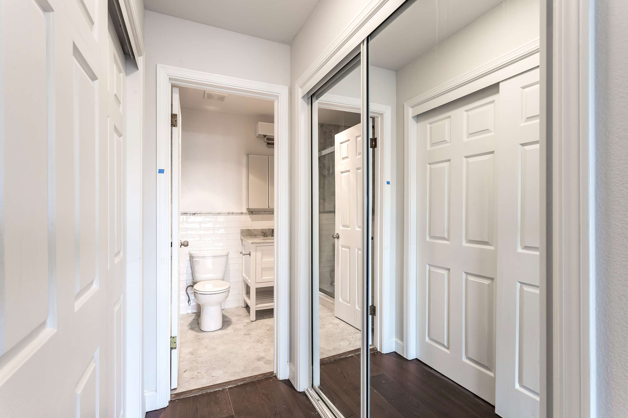 235 Collins St. – photo 4