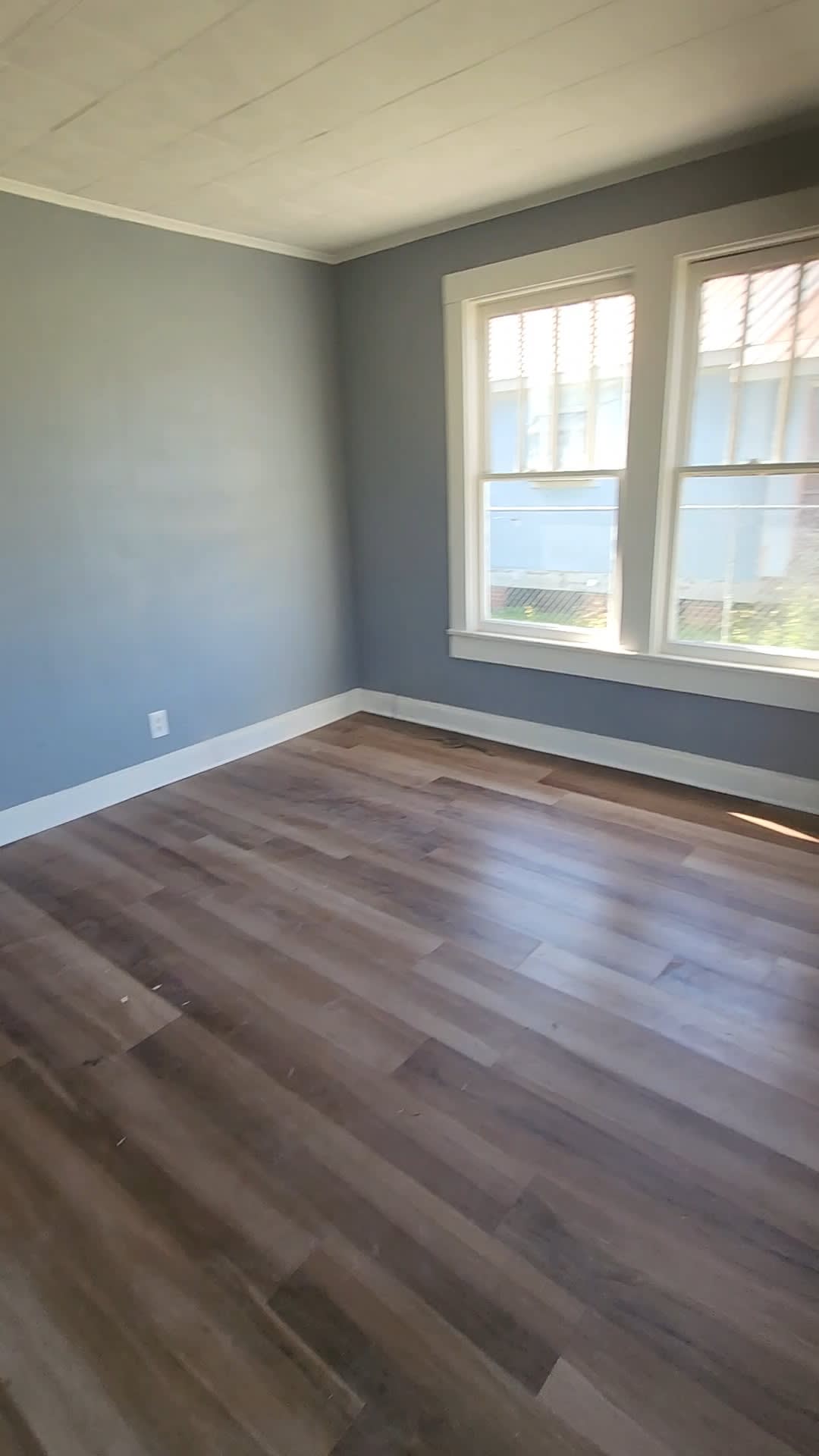 4764 Adams Avenue – photo 2