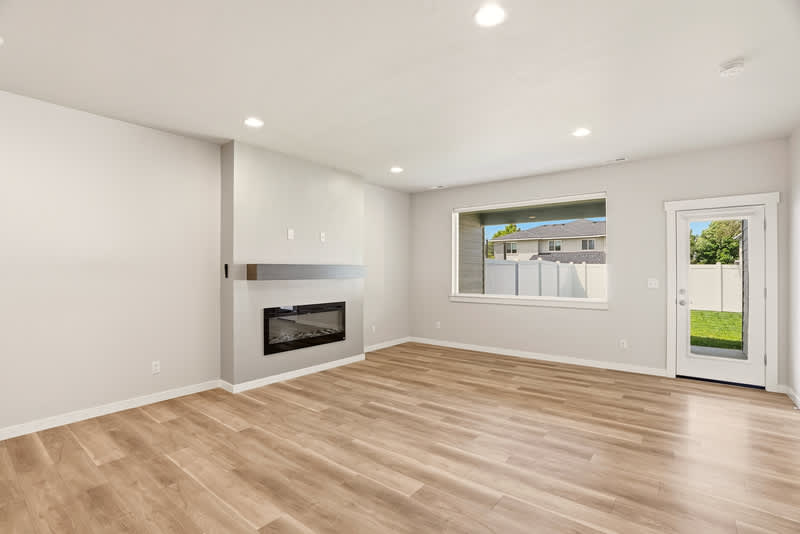 1231 North Tschirley Street 1 – photo 4