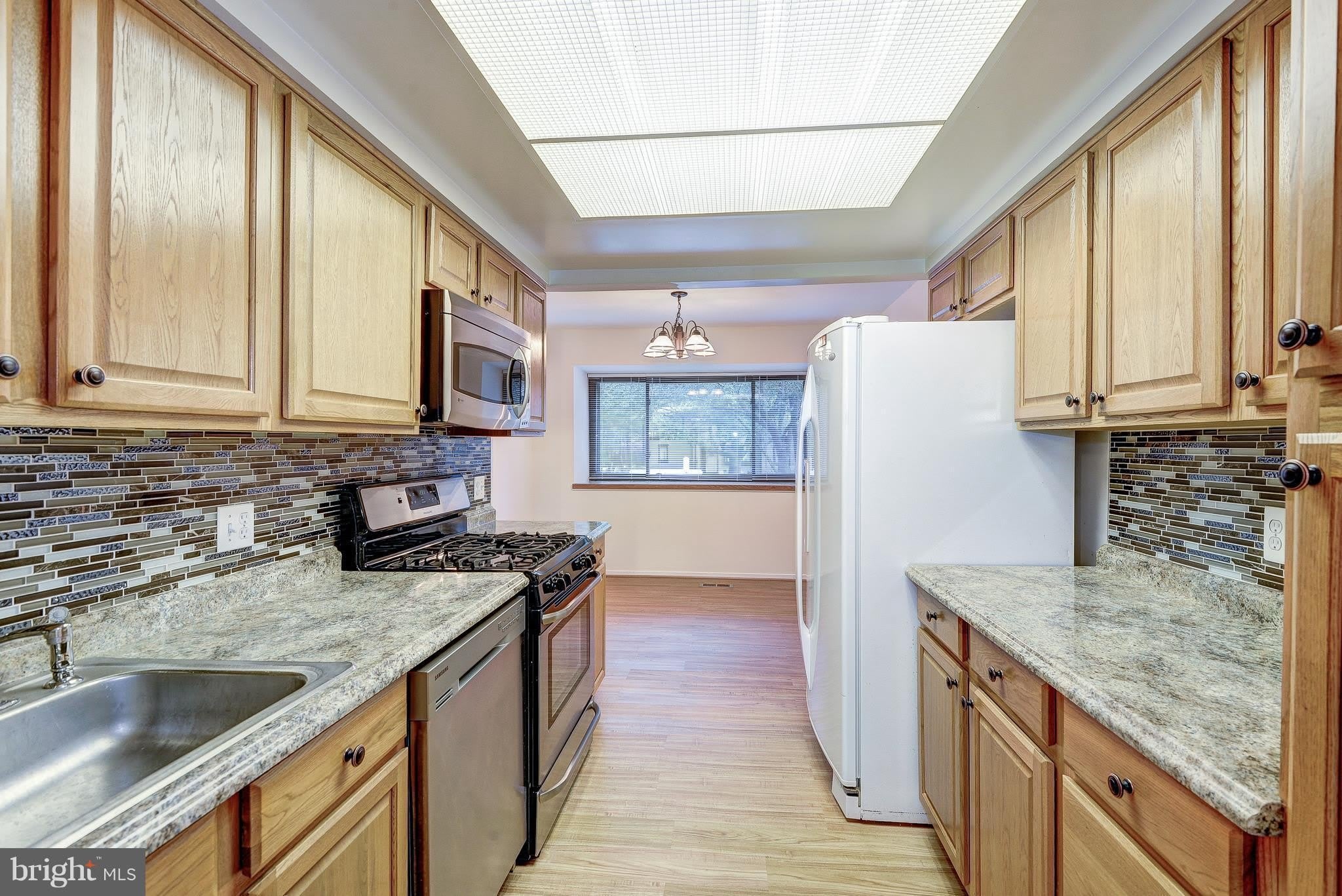 1502 FARSTA Court – photo 5