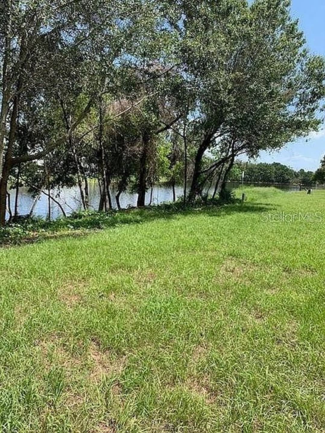 210 Majors Ln – photo 4