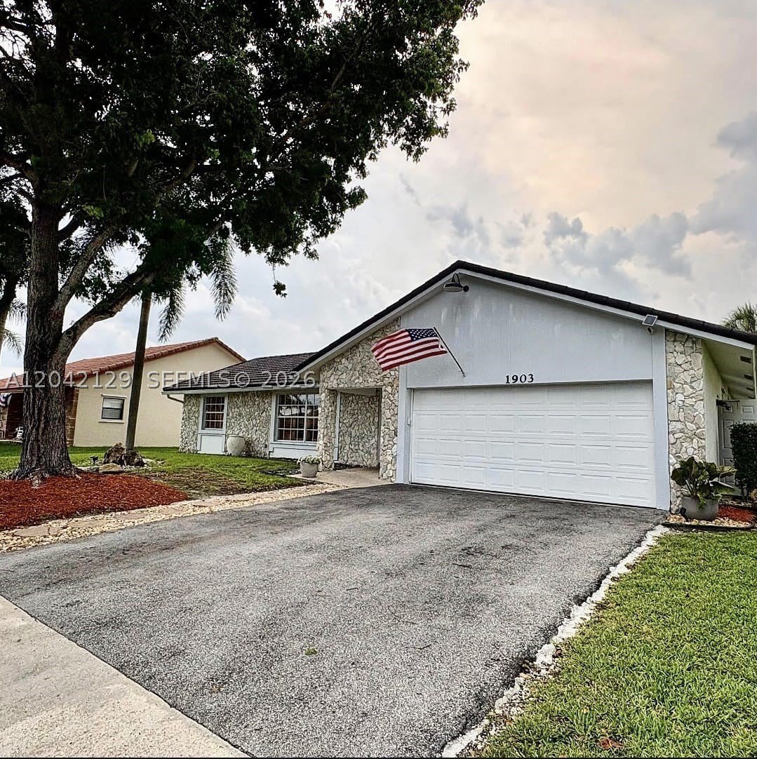 1903 NW 79th Ave – photo 2