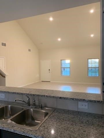 1008 Emerald Drive – photo 3