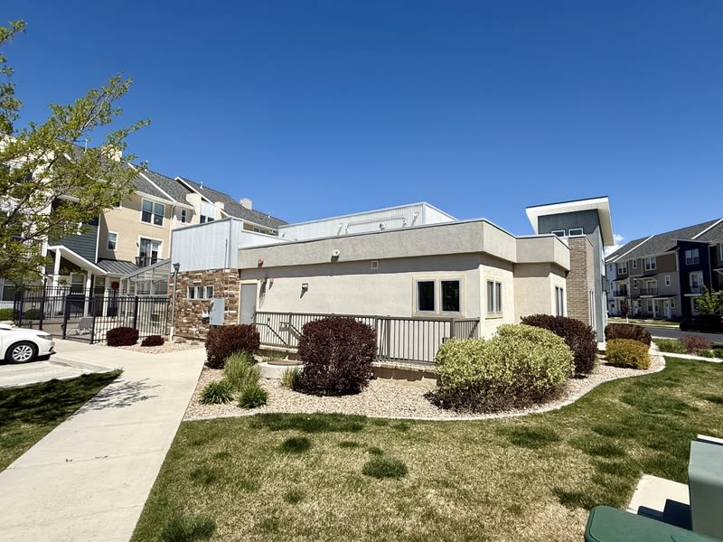 1063 South 2760 East – photo 4