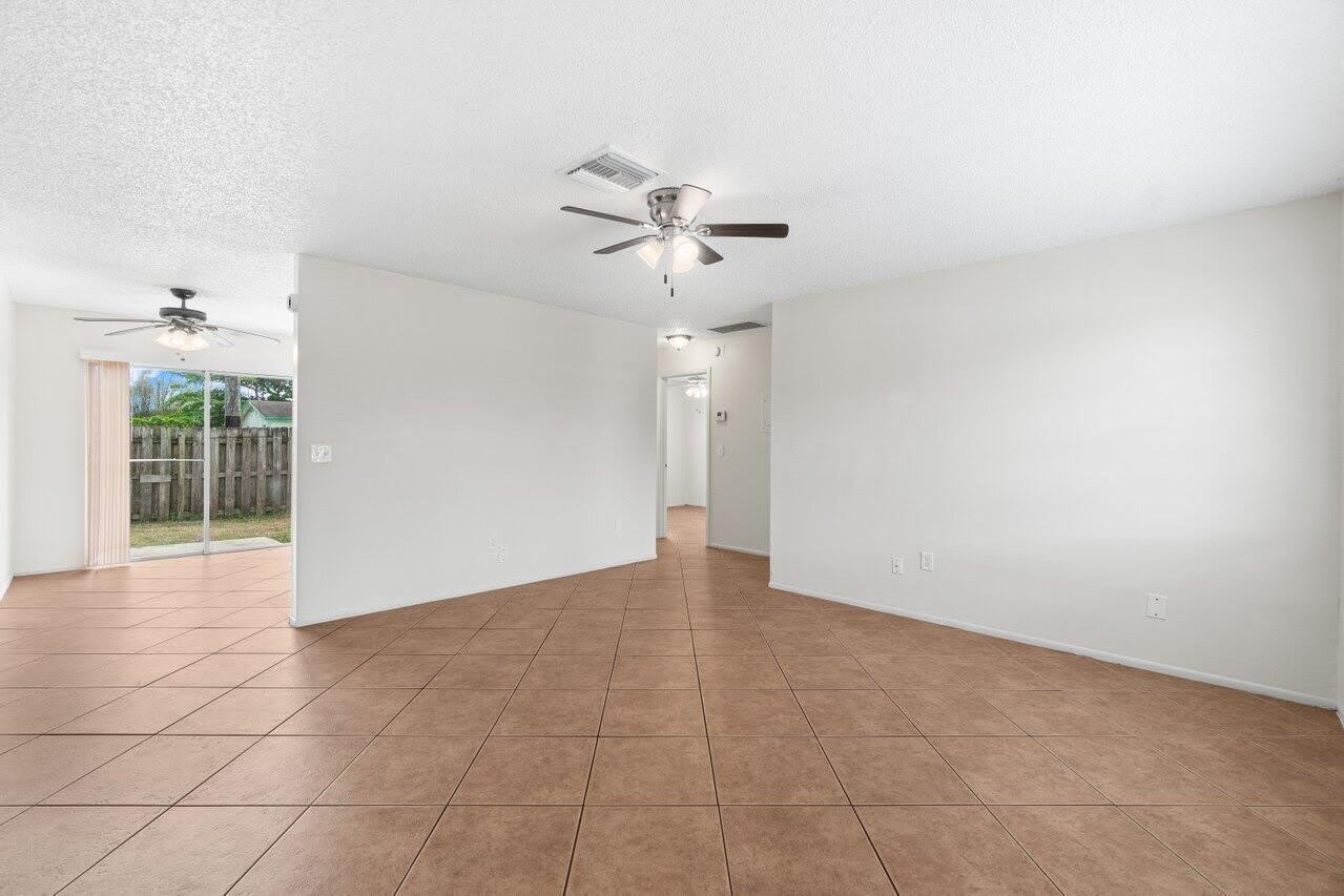 4764 Gulfstream Road – photo 4