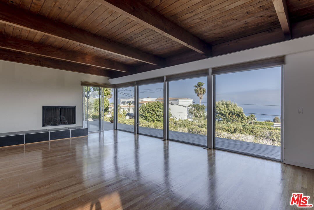 26863 Via Linda St – photo 4
