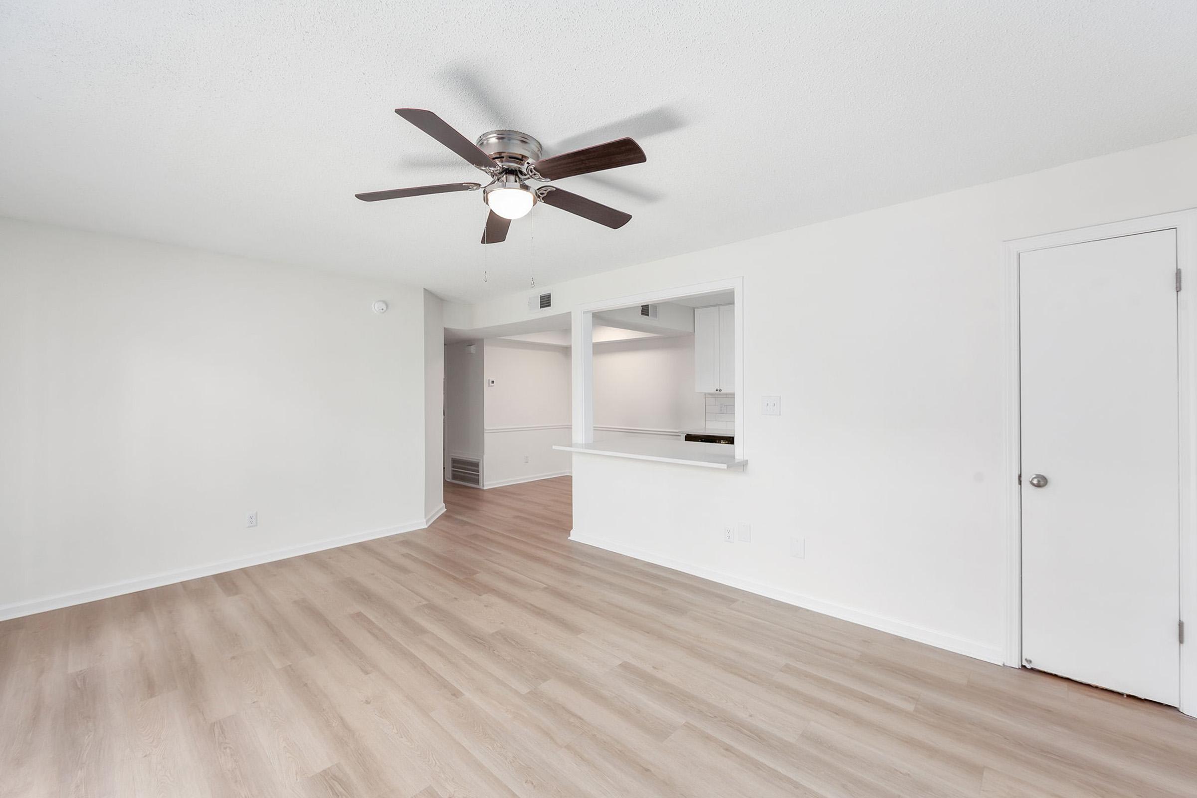 Northridge Apartments – photo 2
