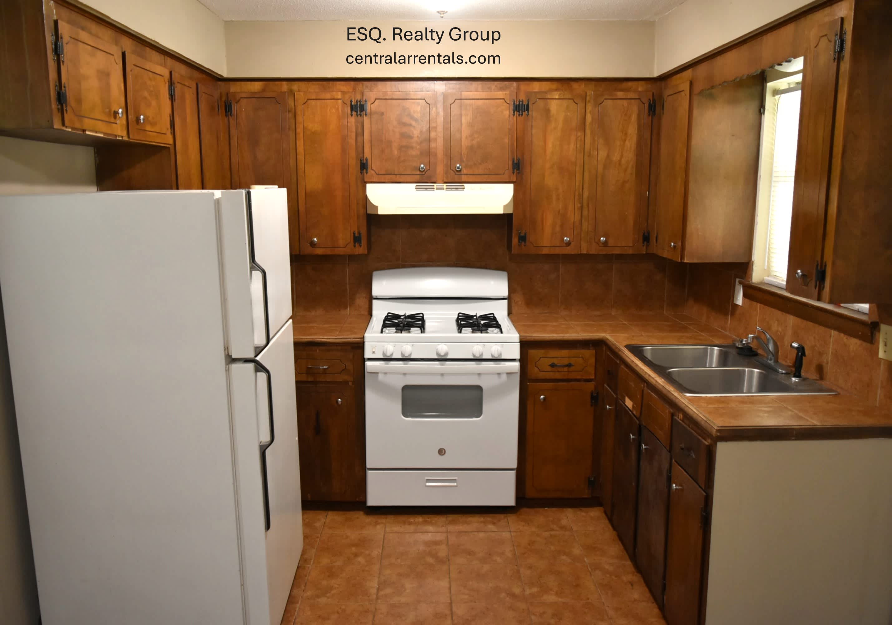 5700 Palo Alto Drive – photo 3