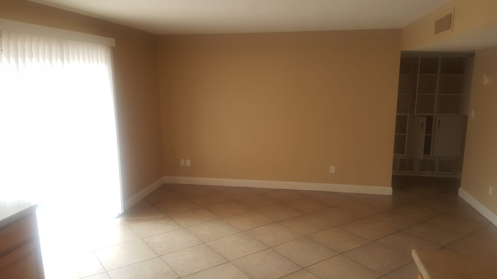 Nice 3 bedroom home ready for immediate move in. – photo 3