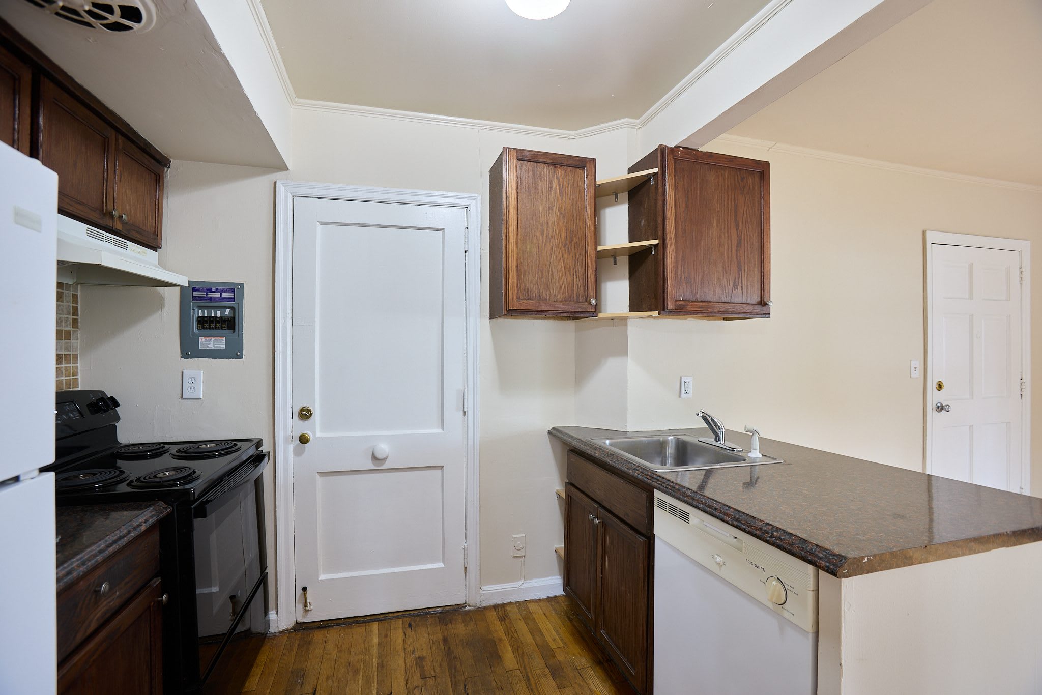 1337 Briarwood Drive NortheastUnit 1 – photo 2