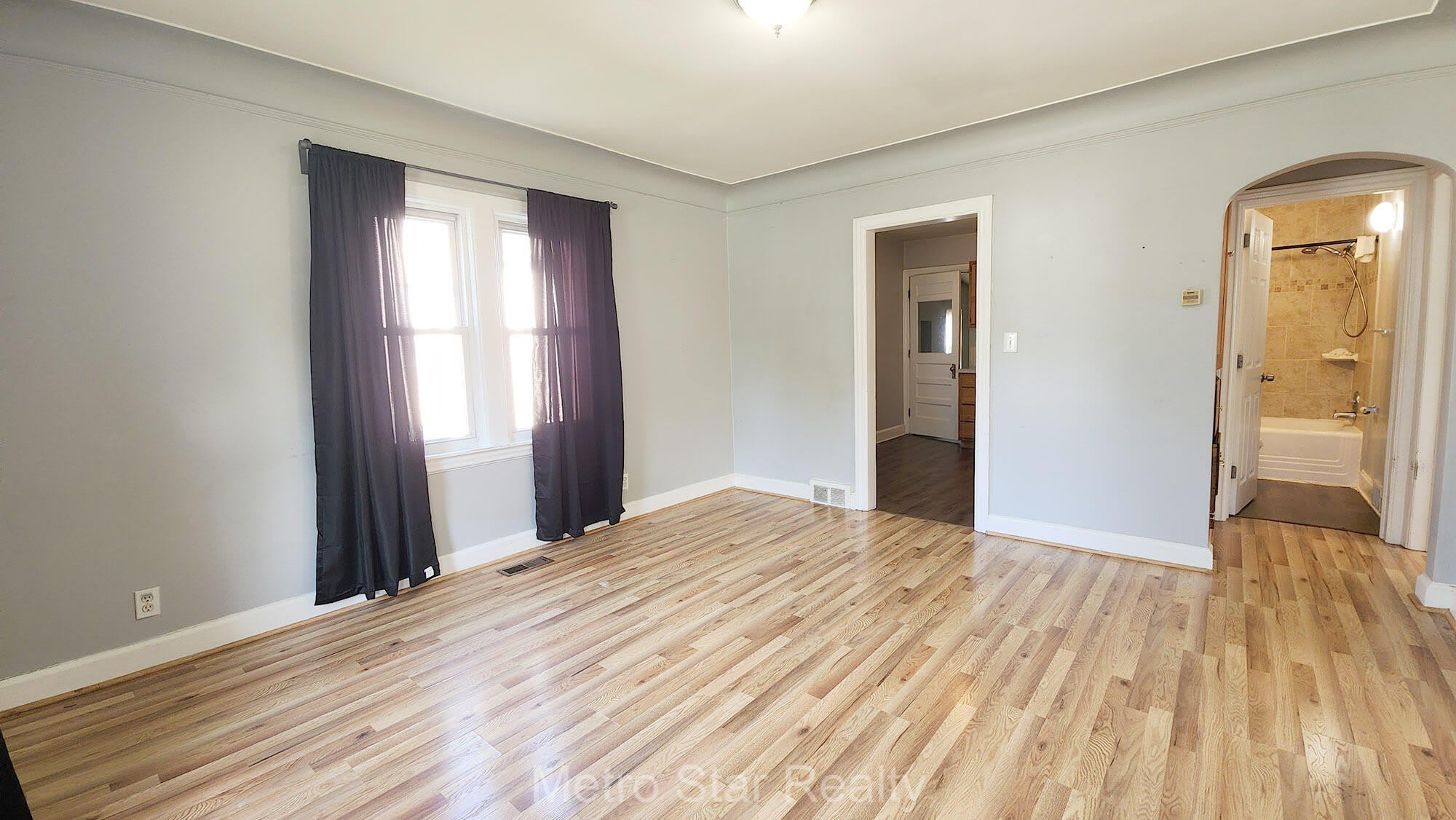 353 W Brockton Avenue – photo 4
