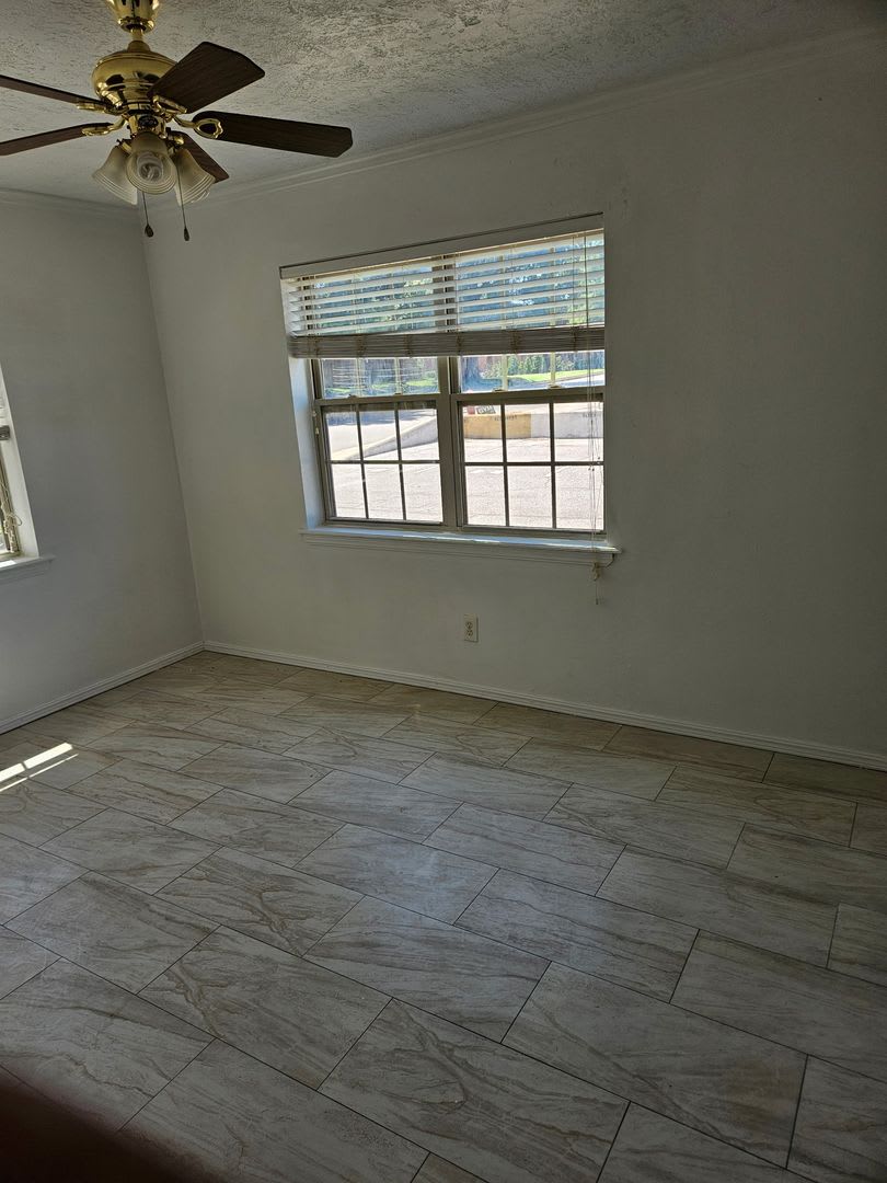 Great 2 Bedroom Condo! – photo 4